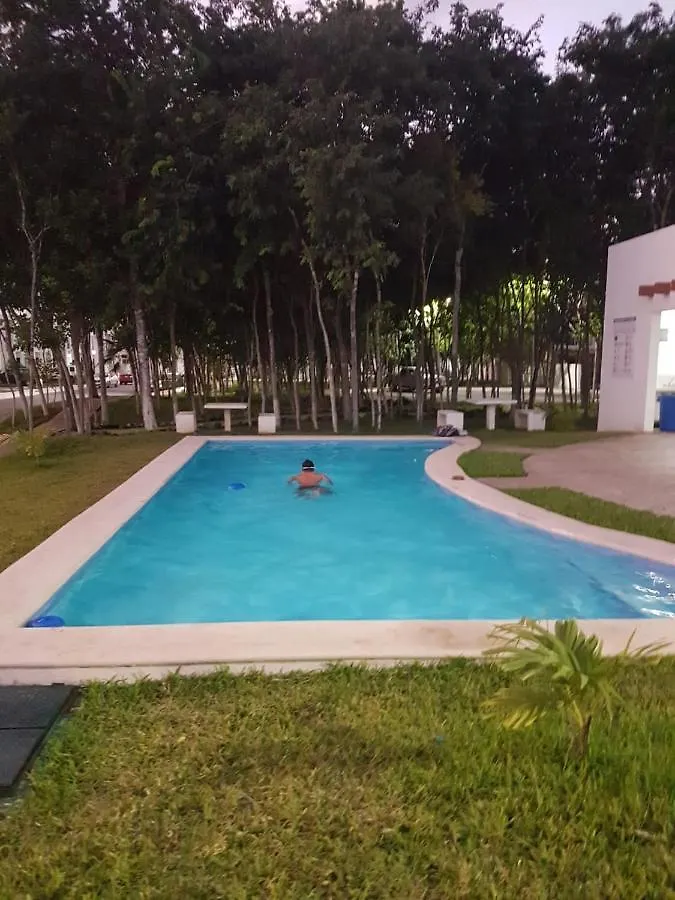 Casa Mexicana Amplia Con Seguridad, Alberca Y Parking Villa Playa del Carmen Mexico