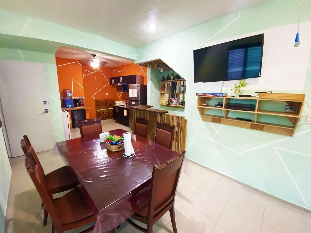 Casa Mexicana Amplia Con Seguridad, Alberca Y Parking Villa Playa del Carmen 0*,
