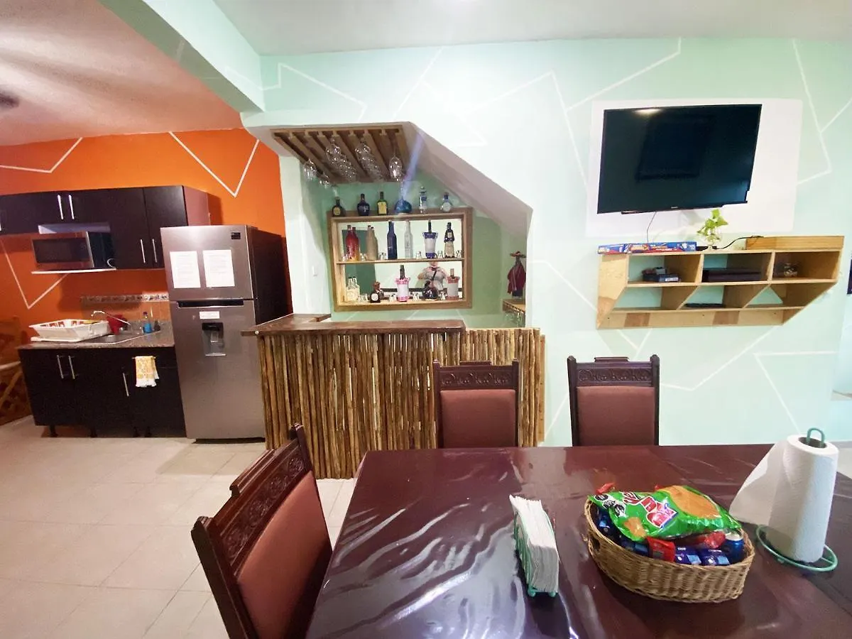 Casa Mexicana Amplia Con Seguridad, Alberca Y Parking Villa Playa del Carmen Mexico